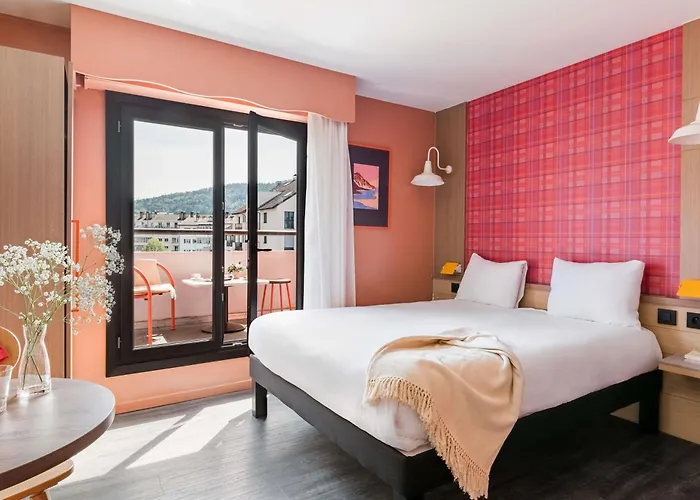 Ibis Styles Annecy Centre Gare Hotel